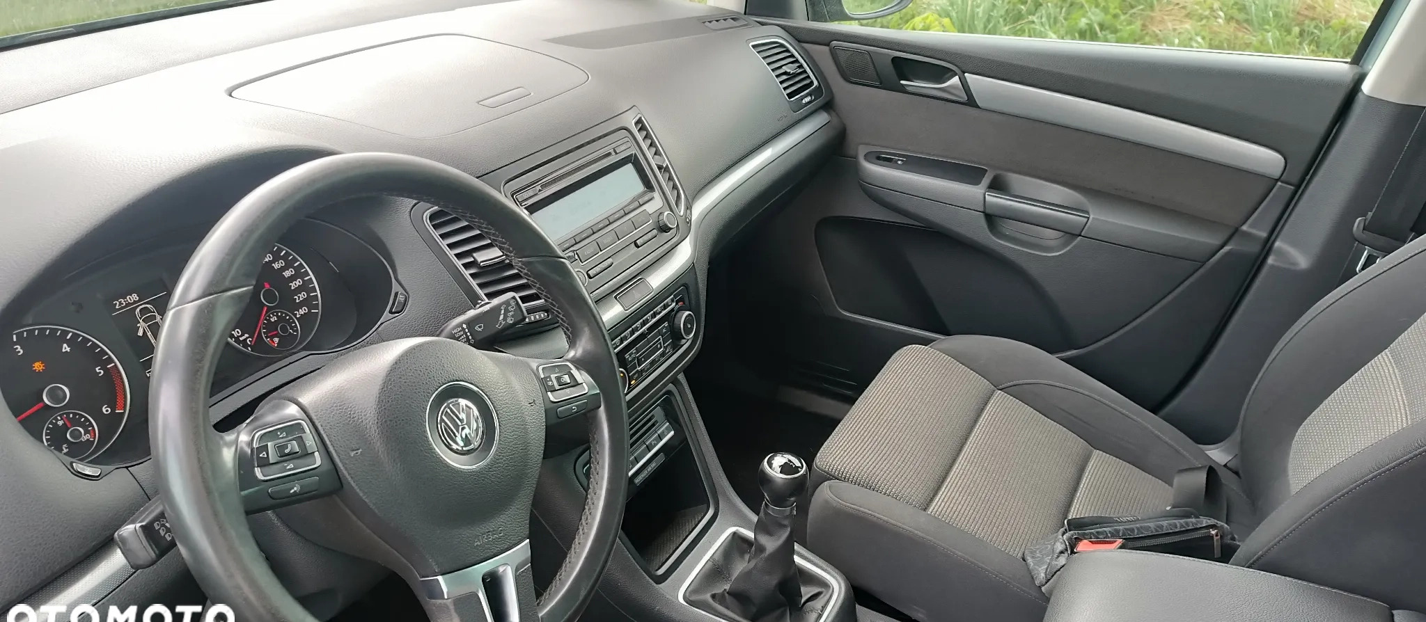 Volkswagen Sharan cena 39500 przebieg: 195000, rok produkcji 2012 z Kłodzko małe 37